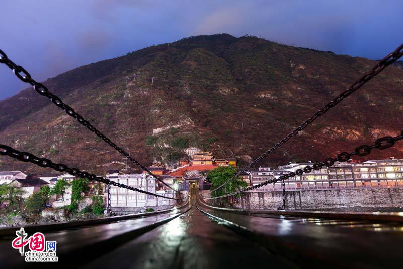&quot;红+绿&quot;带动康养旅游 甘孜州泸定全域变景区