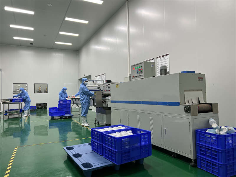 理塘县助企纾困有实招