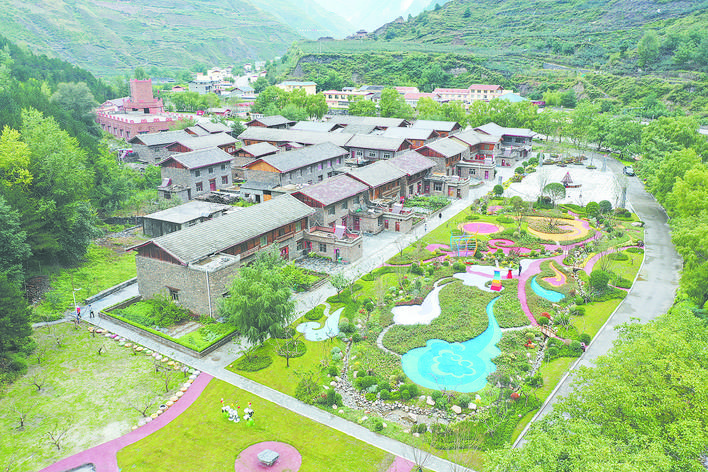 农区变景区 农房变客房 产品变商品——松潘县镇坪乡麦吉村以“三变”绘就全域旅游新图景